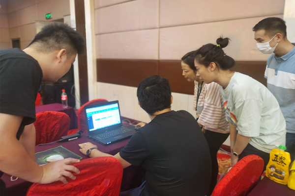 1658369266122688.jpg 6373596266142187503218994.jpg